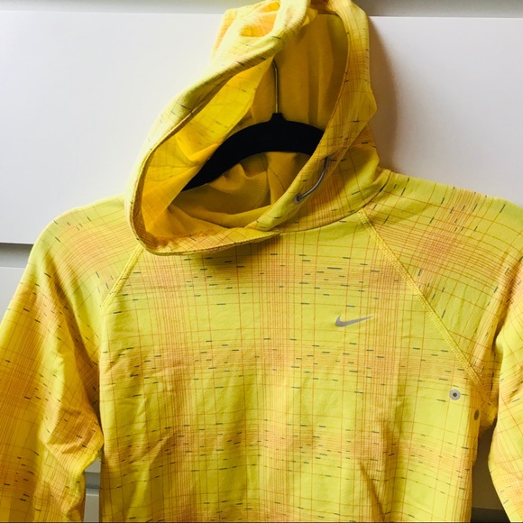 Nike DRI-FIT long sleeve hooded pullover - Picture 2 of 3